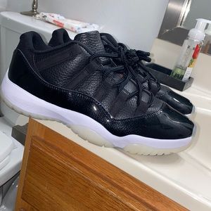 Jordan 11s (worn 1 time ever)